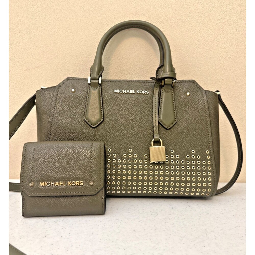 MICHAEL KORS HAYES Medium Leather Messenger Bag Green W/ Matching Wallet